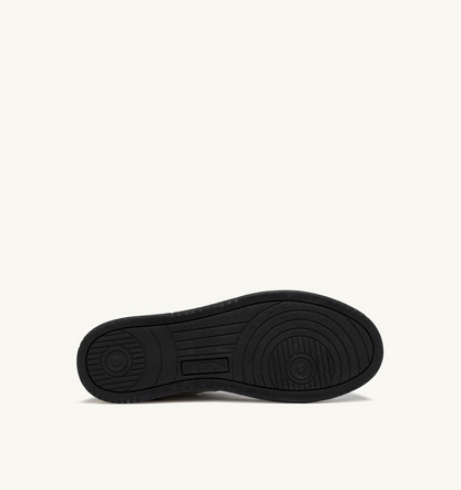 Medalist Low Sneakers In White And Black Leather With Lettering