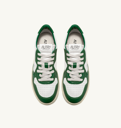 Medalist Low Bicolor Sneaker – White/Green Leather